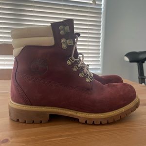 Burgundy timberlands